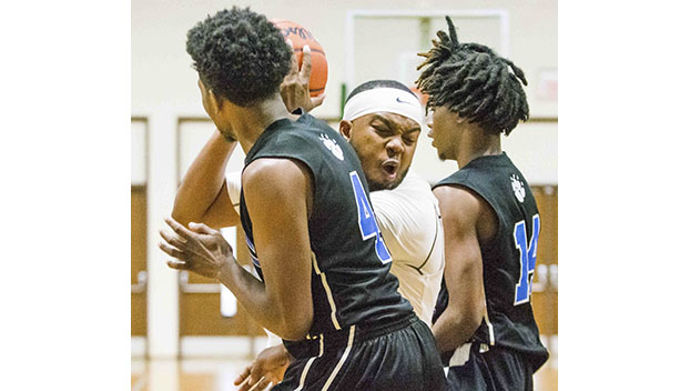 SVCC basketball