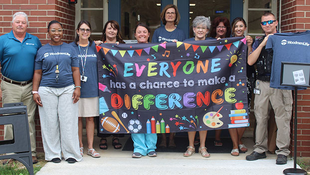 Phenix Elementary gift