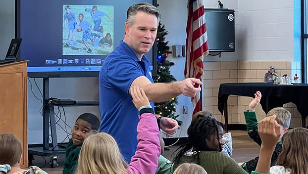 George Flickenger visits Phenix Elementary