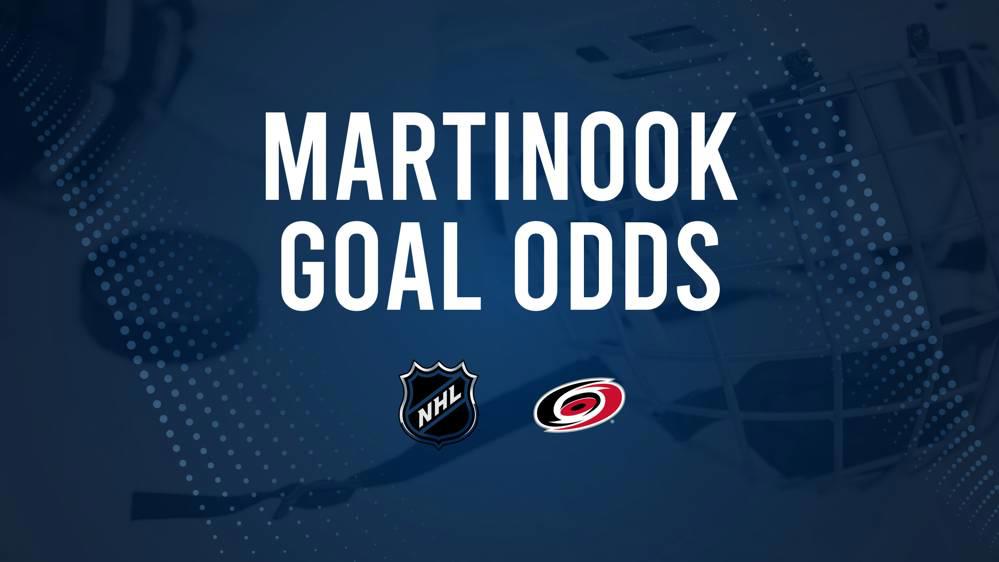 Will Jordan Martinook Score a Goal Against the Blues on November 17?