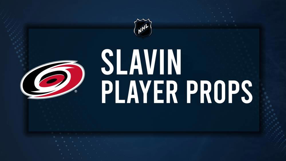 Jaccob Slavin Player Prop Bets for the Hurricanes vs. Islanders Game - December 17